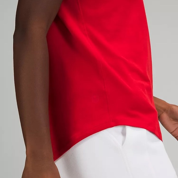 lululemon (12) Team Canada Love Crewneck T-Shirt curved hem - Picture 12 of 15